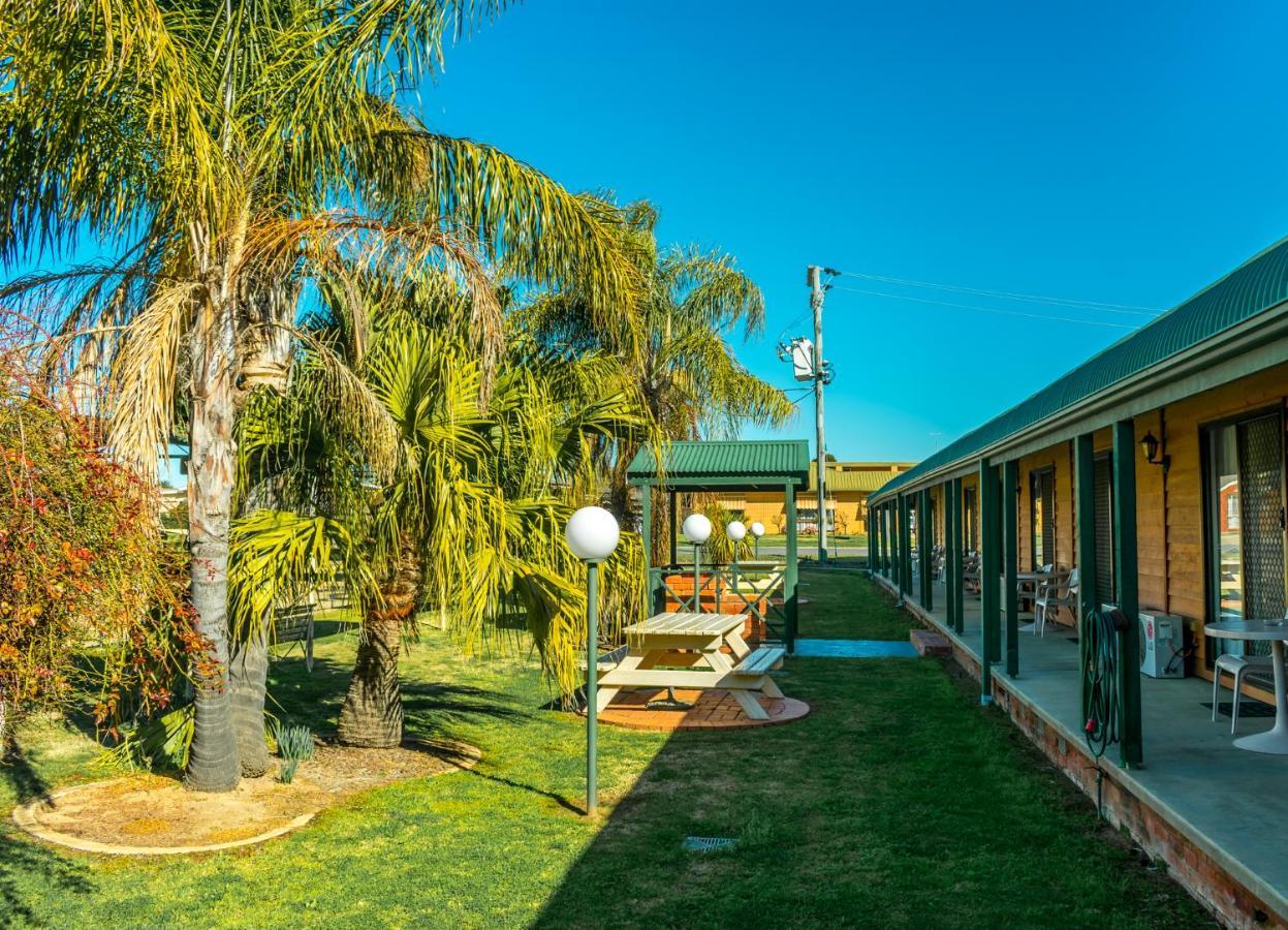 Deniliquin Country Club Motor Inn Luaran gambar