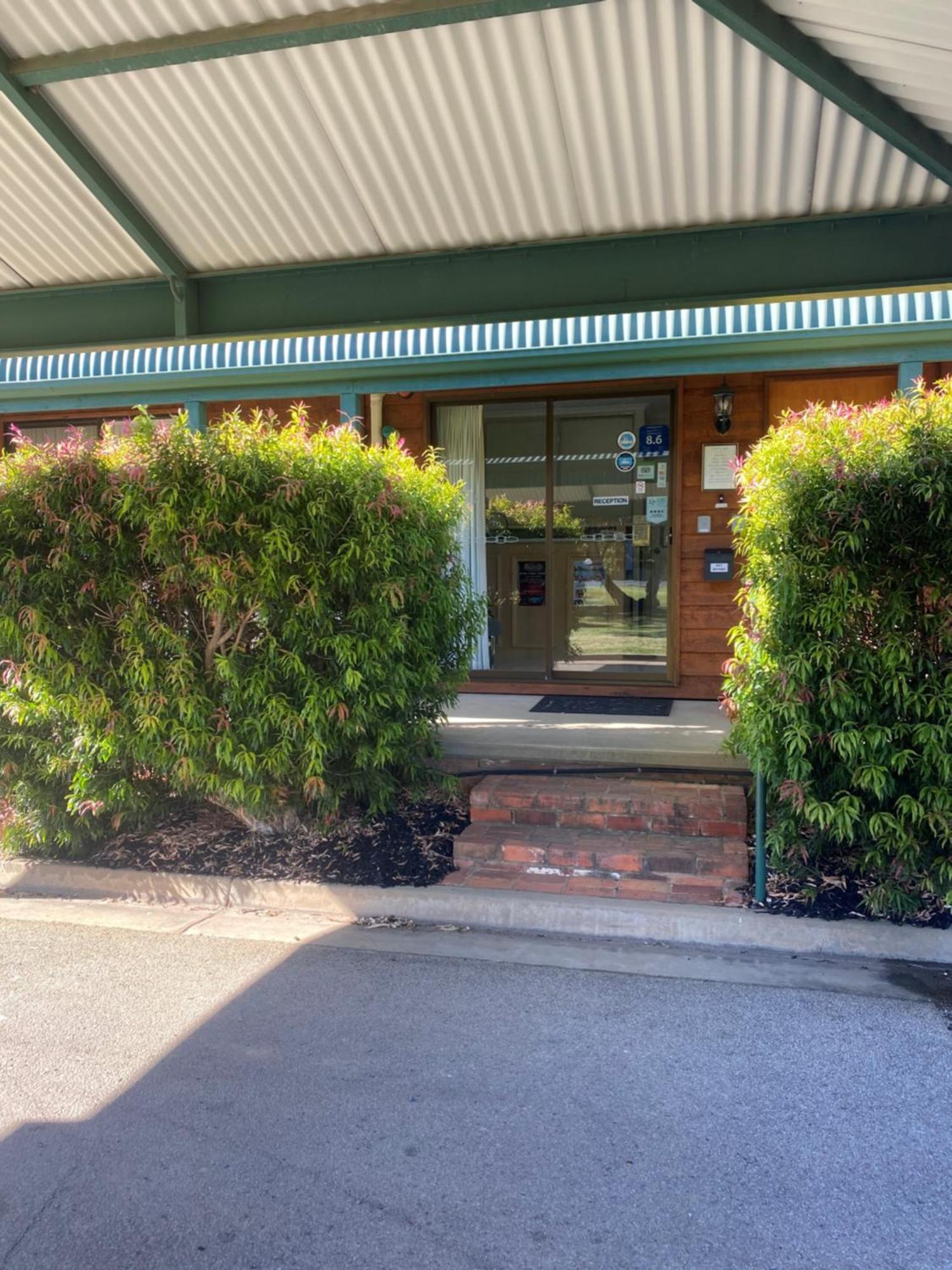 Deniliquin Country Club Motor Inn Luaran gambar