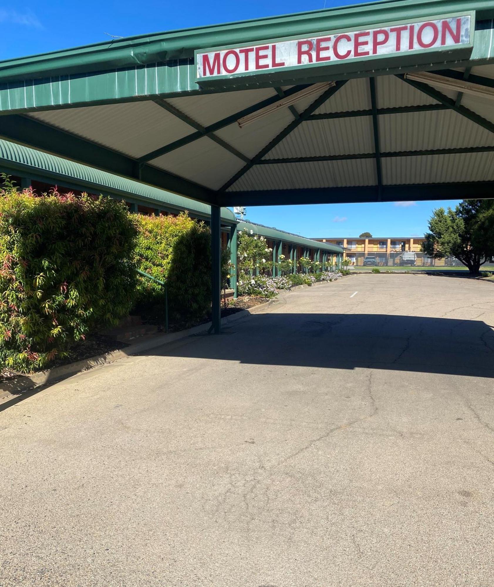 Deniliquin Country Club Motor Inn Luaran gambar
