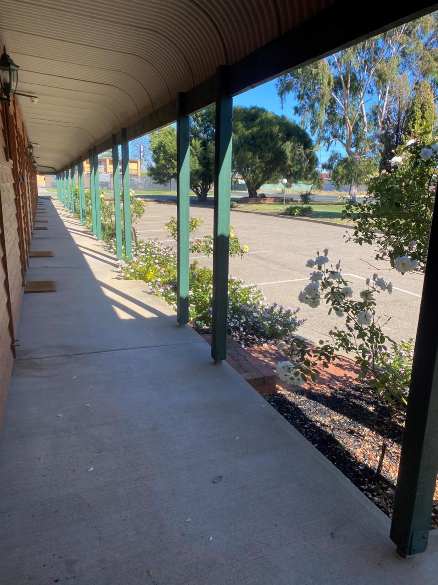 Deniliquin Country Club Motor Inn Luaran gambar